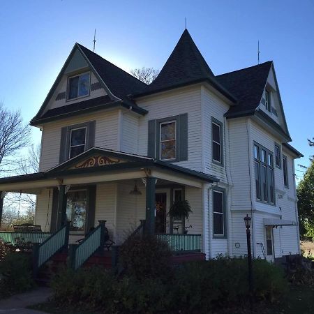 Victorian Lace B&B Marion Exterior foto